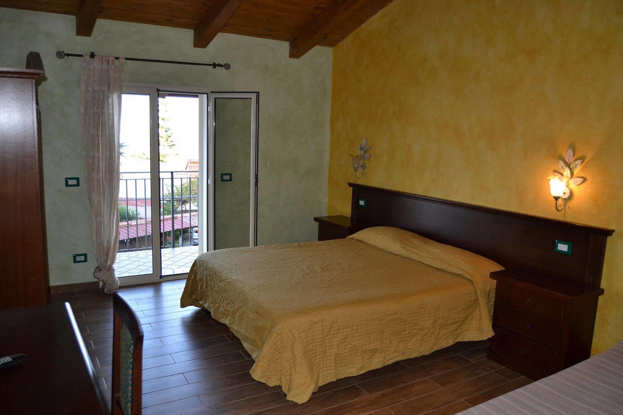 B&B Villa Chianalea Scilla Exterior photo