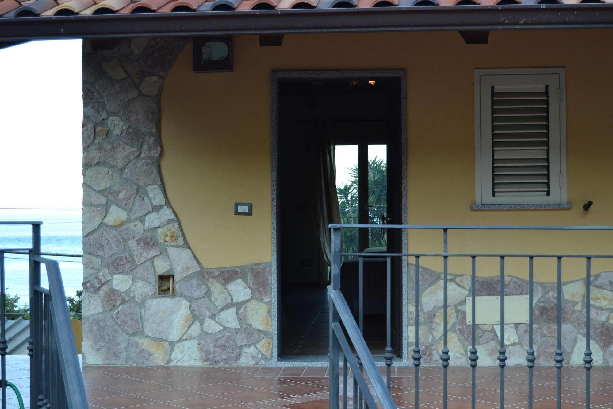 B&B Villa Chianalea Scilla Exterior photo